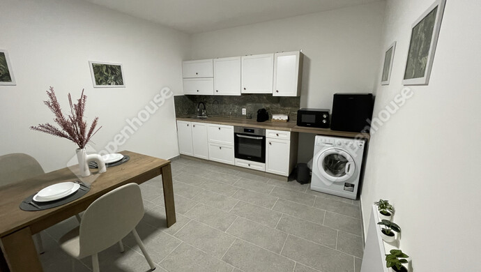 9. kép | Eladó Családi ház, Debrecen (#180568)