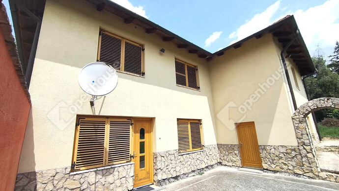 1. kép | Eladó Családi ház, Komárom (#177520)