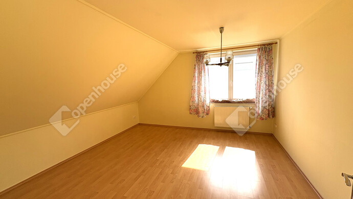 23. kép | Eladó Családi ház, Győr (#180998)