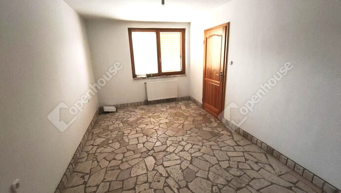 12. kép | Eladó Családi ház, Komárom (#177520)