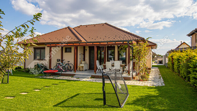 1. kép | Eladó Családi ház, Harka (#177883)