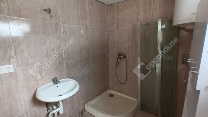 8. kép | Eladó Családi ház, Esztergom (#180004)