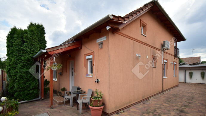 2. kép | Eladó Családi ház, Szeged (#180373)
