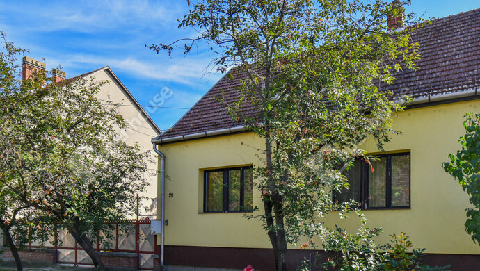 2. kép | Eladó Családi ház, Szeged (#184826)