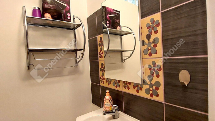 21. kép | Eladó Családi ház, Balatonszárszó (#178040)