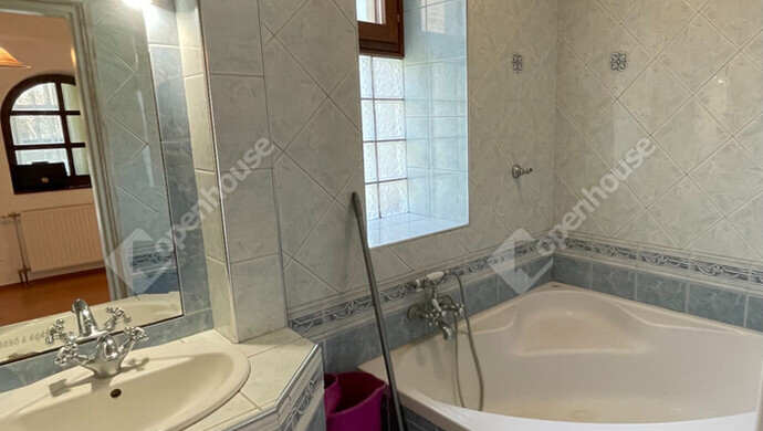 11. kép | Eladó Családi ház, Tab (#180233)