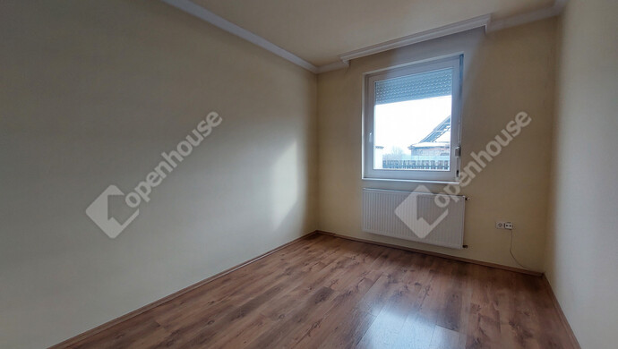 8. kép | Eladó Családi ház, Vámospércs (#180551)