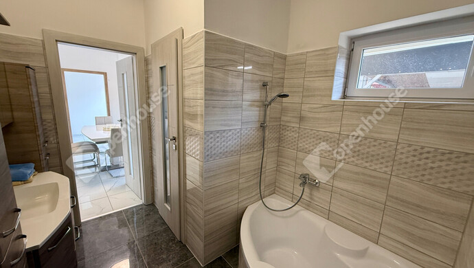 67. kép | Eladó Családi ház, Siófok (#180698)