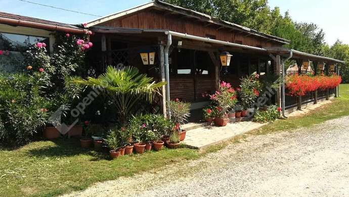 44. kép | Eladó Kereskedelmi ingatlan, Rigyác (#178452)