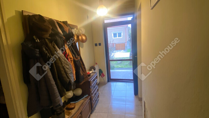 8. kép | Bejárat | Eladó Családi ház, Csorna (#181203)