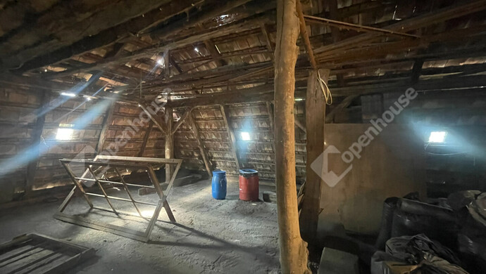 12. kép | Tetőtér | Eladó Családi ház, Komárom (#170232)