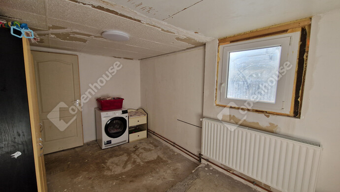 21. kép | Eladó Családi ház, Bana (#178653)