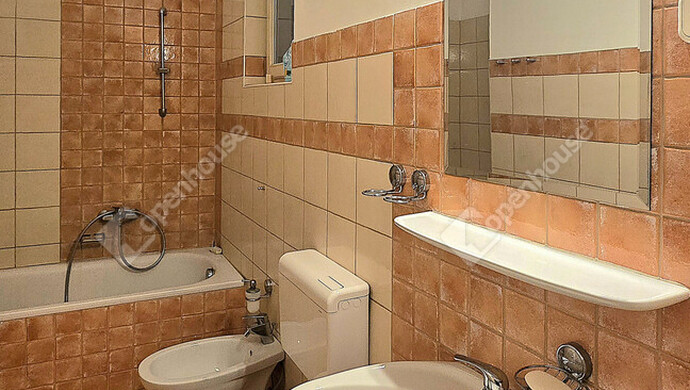 13. kép | A másik fürdőszoba | Eladó Társasházi lakás, Budapest VI. Ker. (#179612)