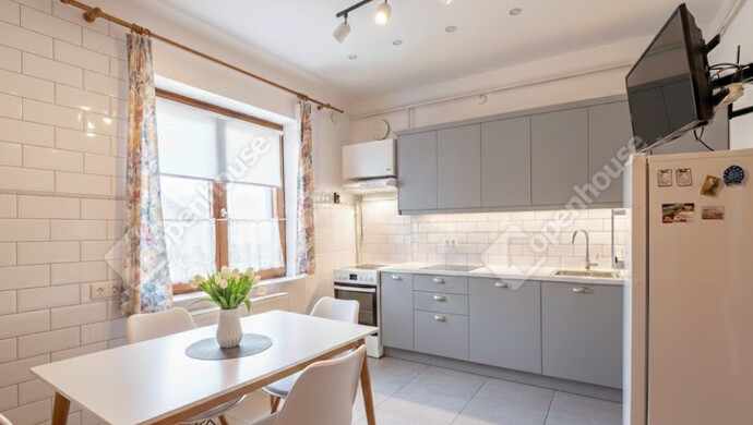 2. kép | Eladó Családi ház, Tass (#179988)