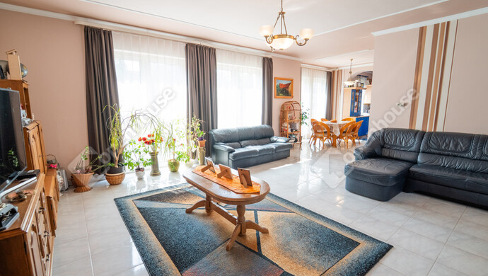 2. kép | Eladó Családi ház, Debrecen (#180489)