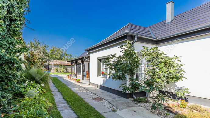 2. kép | Eladó Családi ház, Kőröshegy (#177036)