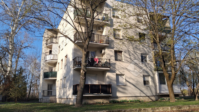 1. kép | Eladó Társasházi lakás, Almásfüzitő (#180677)