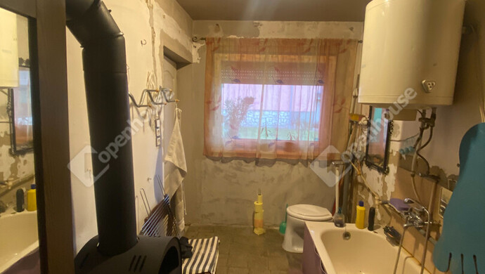 6. kép | Fürdő | Eladó Családi ház, Rábapatona (#179107)