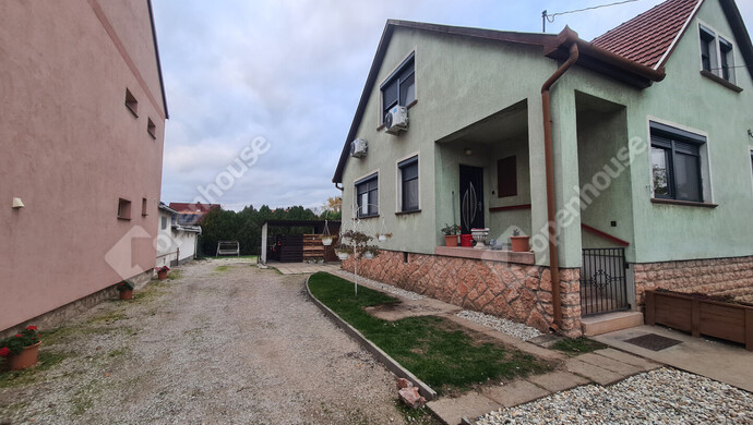 7. kép | Eladó Családi ház, Nyúl (#178161)