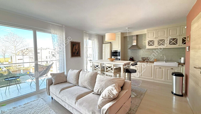 1. kép | Eladó Téglaépítésű lakás, Siófok (#180026)