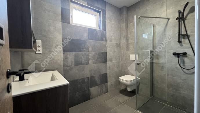 6. kép | Eladó Téglaépítésű lakás, Balatonszárszó (#177866)