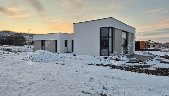 0. kép | Eladó Családi ház, Győrújbarát (#173576)