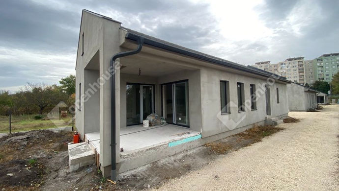 10. kép | Eladó újépítésű családi ház Székesfehérváron | Eladó Családi ház, Székesfehérvár (#165438)
