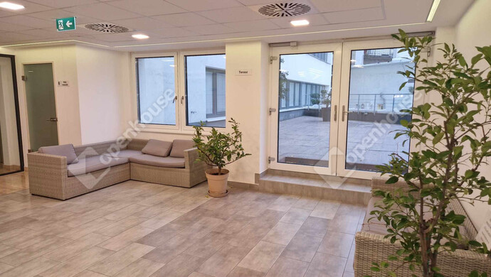 9. kép | Kiadó Üzleti ingatlan, Debrecen (#179876)