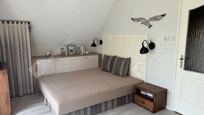 29. kép | Eladó Családi ház, Balatonkenese (#177685)