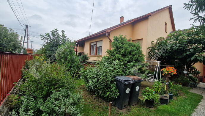 38. kép | Eladó Családi ház, Bábolna (#177258)