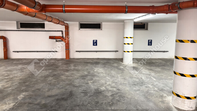 13. kép | Teremgarázs | Eladó Társasházi lakás, Székesfehérvár (#180122)