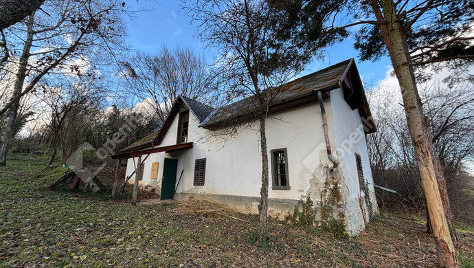 2. kép | Eladó Zárt kert, Nemesrádó (#178629)