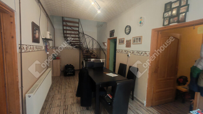 1. kép | Eladó Családi ház, Molnári (#180815)