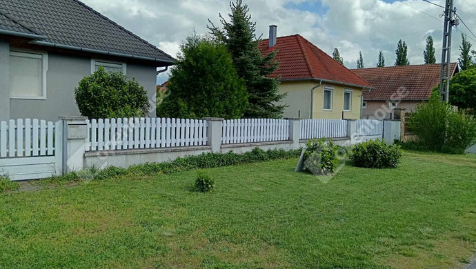 2. kép | Eladó Családi ház, Gyulakeszi (#168830)