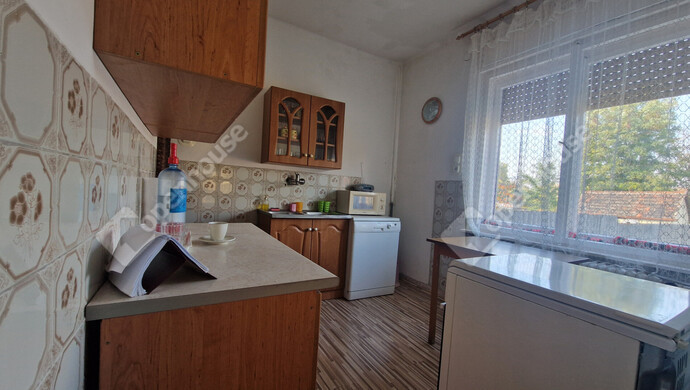 9. kép | Eladó Családi ház, Komárom (#178014)