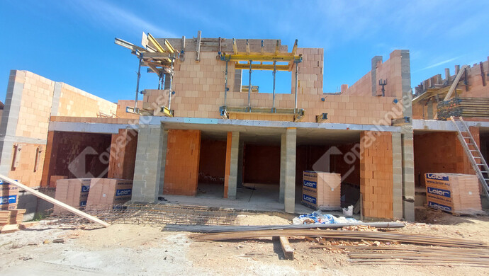 0. kép | Eladó Családi ház, Tatabánya (#181389)