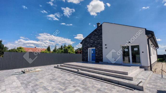 1. kép | Eladó Családi ház, Balatonmáriafürdő (#177808)