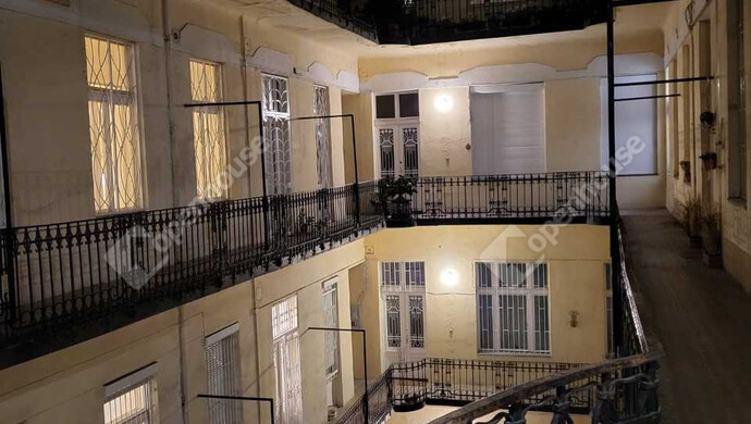 3. kép | Eladó Téglaépítésű lakás, Budapest VI. Ker. (#178364)