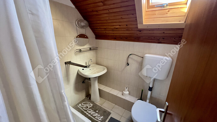 30. kép | Eladó Családi ház, Balatonlelle (#178190)