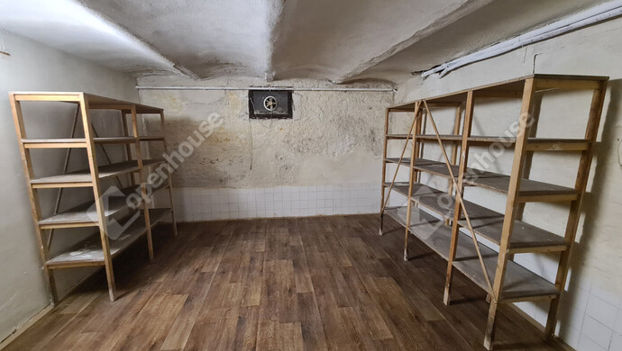 0. kép | Kiadó Tároló, Mosonmagyaróvár (#178196)