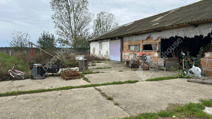 12. kép | Eladó Ipari ingatlan, Fertőszentmiklós (#170626)