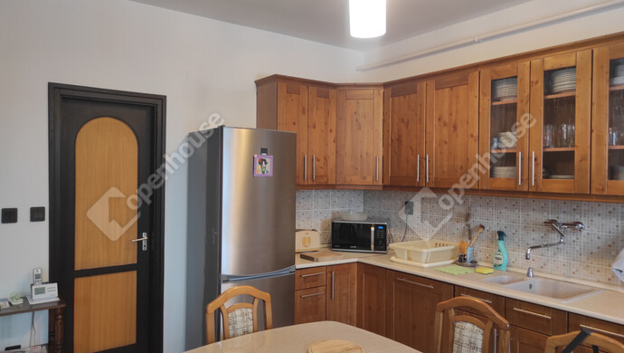 4. kép | konyha | Eladó Ikerház, Szeged (#179297)