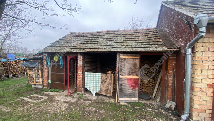 14. kép | Fatároló | Eladó Családi ház, Rábapatona (#179107)