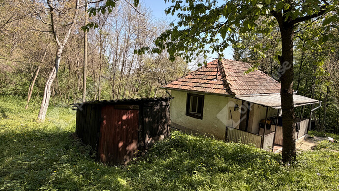 42. kép | Eladó Zárt kert, Páka (#179253)