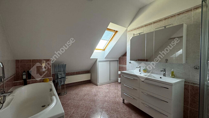 12. kép | Eladó sorházi lakás Feketehegyen | Eladó Társasházi lakás, Székesfehérvár (#181035)