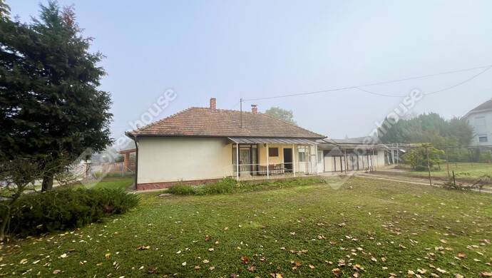 1. kép | Eladó Családi ház, Balatonboglár (#178063)