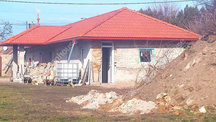 2. kép | Eladó Családi ház, Lajoskomárom (#177640)