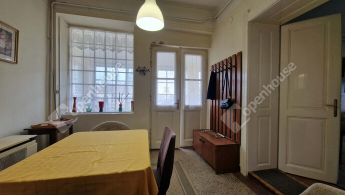 1. kép | Eladó Családi ház, Ács (#180853)