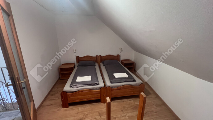 13. kép | Kiadó Ikerház, Hegykő (#178448)