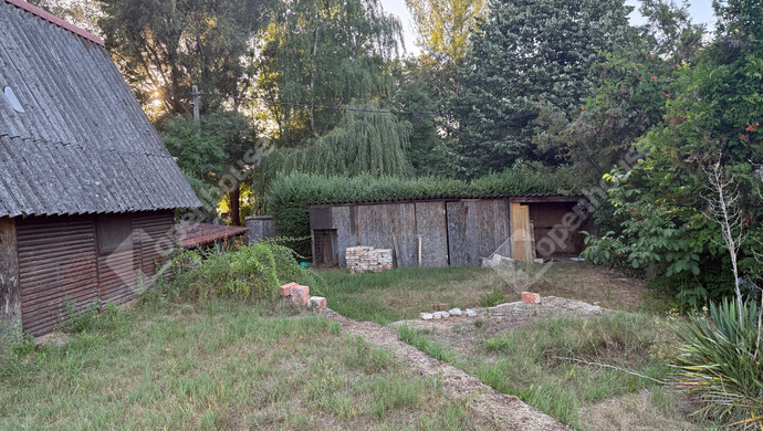 9. kép | Eladó Zárt kert, Oroszlány (#182830)